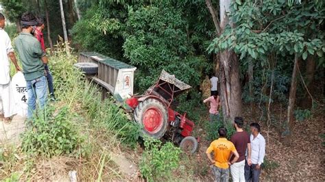 सहारनपुर में बड़ा हादसा श्रद्धालुओं से भरी ट्रैक्टर ट्रॉली खाई में