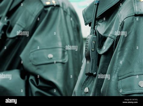 Police walkie talkie hi-res stock photography and images - Alamy