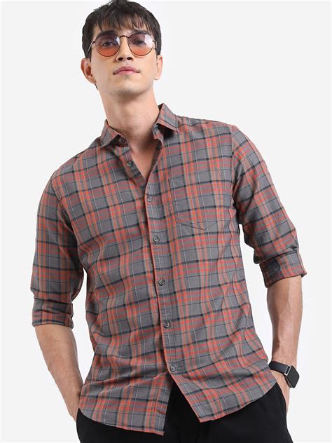 Highlander Checked Cutaway Collar Slim Fit Casual Shirt Price History