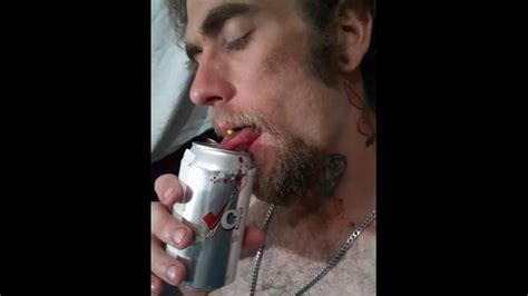 TEEN WITH SODA CAN Pornhub Gay