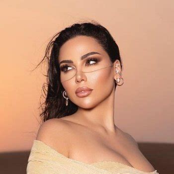 Lola Jaffan Babe Page Watch This Musician On FreeOnes