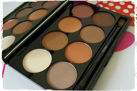 Pastel Nude Far Paleti Makyaj Maceralar