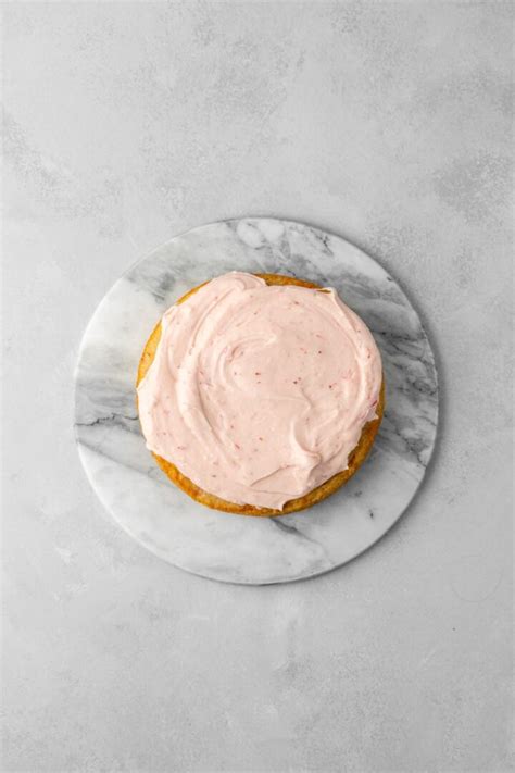 Strawberry Naked Cake Ginger Snaps Baking Affairs