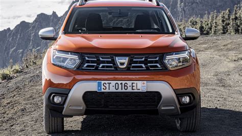 Dacia Duster Caratteristiche Design Dimensioni Motori E Allestimenti