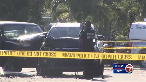 Man Found Fatally Shot In Crashed Car In Miami Wsvn 7news Miami News Weather Sports Fort