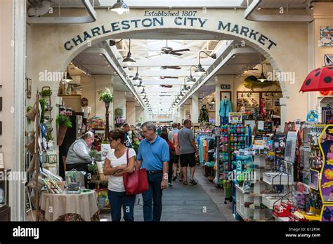 Charleston center market hi-res stock photography and images - Alamy