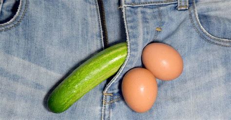 Ballbusting Gay no Brasil e afins OMELETE MASCULINO não se pode fazer uma omelete sem quebrar