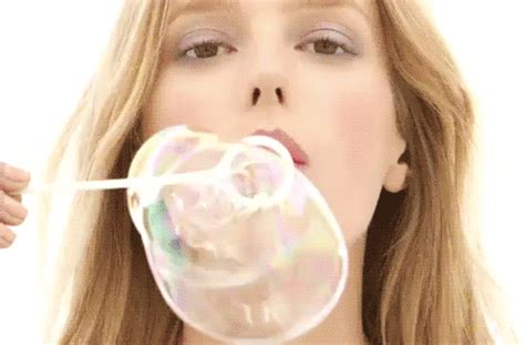 Nude Woman Tag PrimoGIF