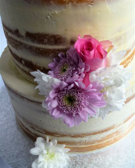 Semi Naked Wedding Cake With Fresh Flowers Karen S Cakes