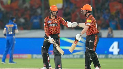 Ipl Travis Head Smashes Fastest Fifty For Srh Mins Later