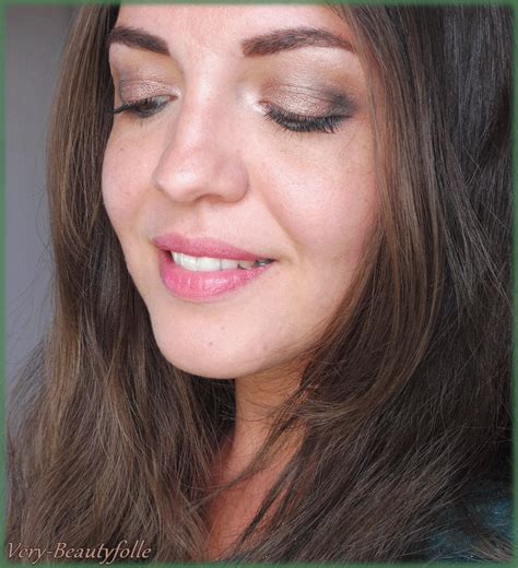 Very Beautyfolle Make Up Nude Touche De Vert