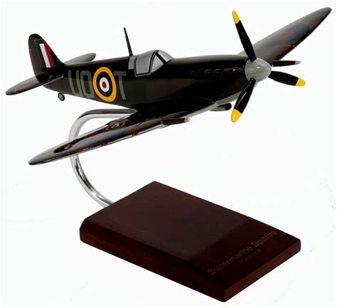 Supermarine Spitfire: Aviation Models