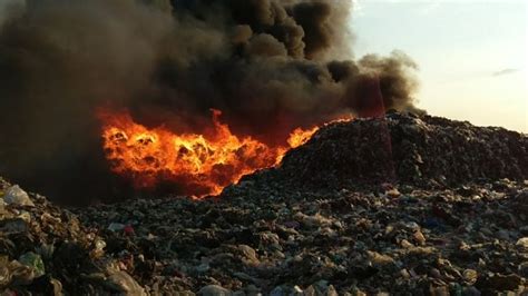 ¿provocado Incendio Se Esparce En Basurero De Mineral De La Reforma