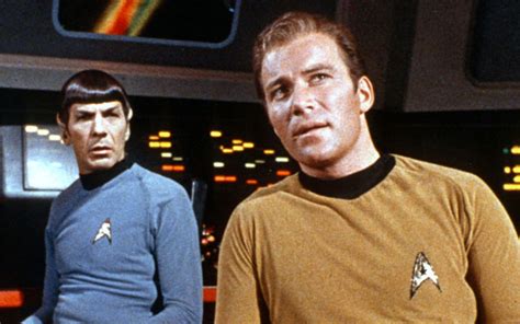 William Shatner To Miss Leonard Nimoys Funeral Treknewsnet Your