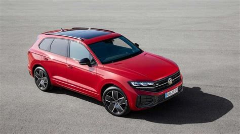 Volkswagen Touareg 3 0 V6 Tsi Ehybrid Elegance Nuove Listino Prezzi Auto Nuove Automoto It