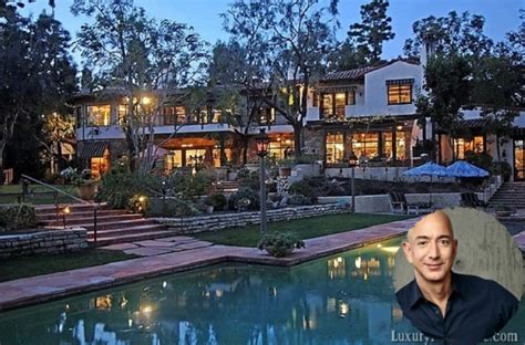 Jeff Bezos House : Jeff Bezos 165m Mansion Deal Shatters Los Angeles ...