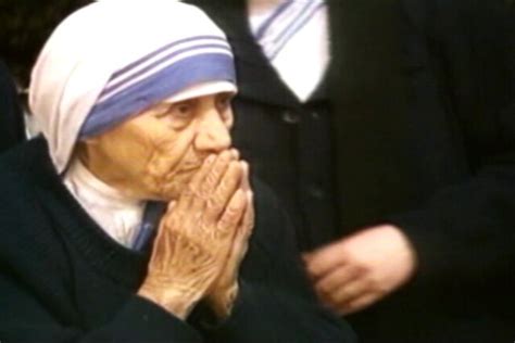 Vatican St Mother Teresa Miracles And Touching The Untouched News18
