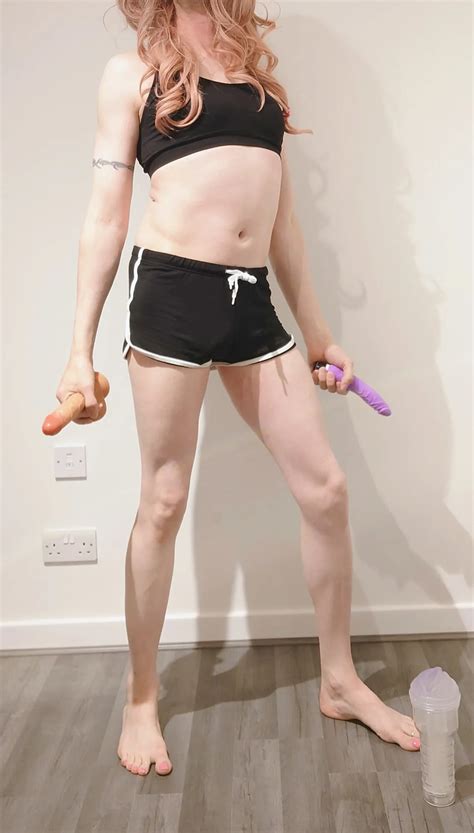 Crossdresser Outfits 19 Nude Pics XHamster