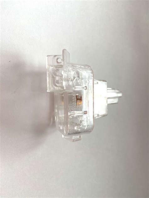 Плафон для камеры заднего вида Mazda 3, 6, Atenza с 2013г LeTrun 3681