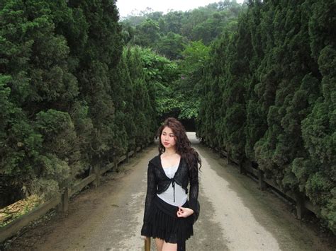 Nh Tiktoker H I Anh Bikini T O B O Khoe V Ng Ba Sexy