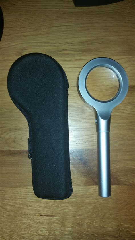 Leuchtturm LED-Lupe 2,5-fach Vergrößerung in 84539 Ampfing für gratis ...