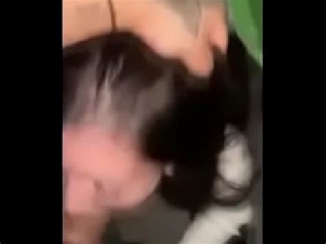 Perra Me Deb A Algo De Dinero Xvideos