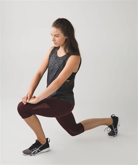 Lululemon Drop It Like It S Hot Crop Bordeaux Drama Lulu Fanatics