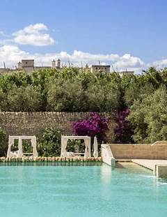 Hotels Near Dia With Shuttle Resort With Stunning Views 2025