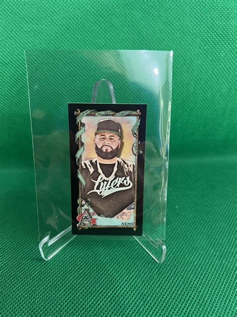 Topps Allen Ginter Gorilla Nems Black Bordered Mini Parallel