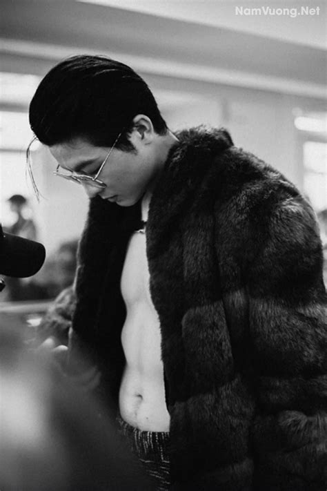 Body N Ng B Ng M T C A D N Hot Boy The Next Gentleman Th Gi I N Ng P Trai Online