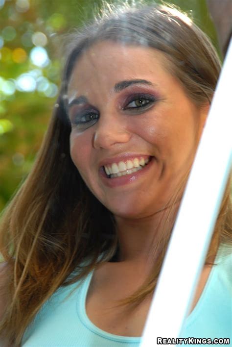 Dakoda Brookes Tight Teen Getting Drilled Porn Pic