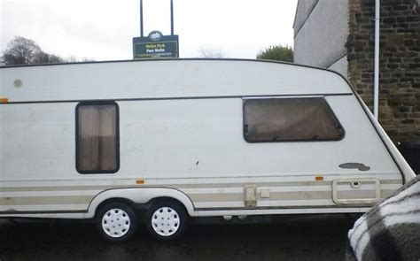 Touring Caravan Fleetwood Colchester 1850 4 Berth 1996 In Neath