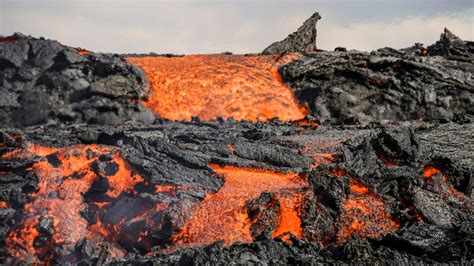 Spuckt Aus Spalte Lava Island Vulkan Fagradalsfjall Erneut