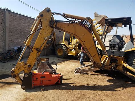 hydraulic rock hammer  cat  backhoe loader swt attachments