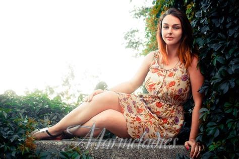 Pretty Woman Daria From Eastern Europe Hot Russian Brides
