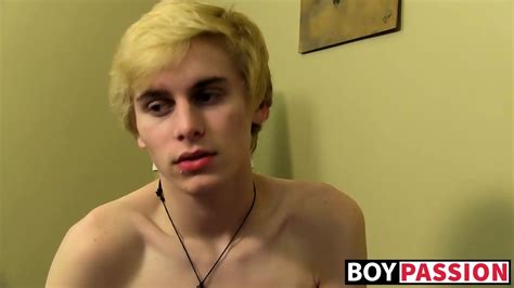 Sweet And Slim Anal Loving Guy Cooper Steel Jerk Some Juice