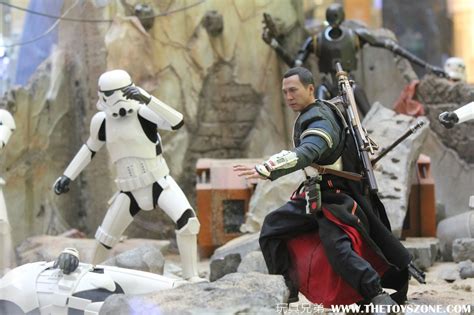 Powered By Hot Toys Toys Zone D Figures Price List Reviews