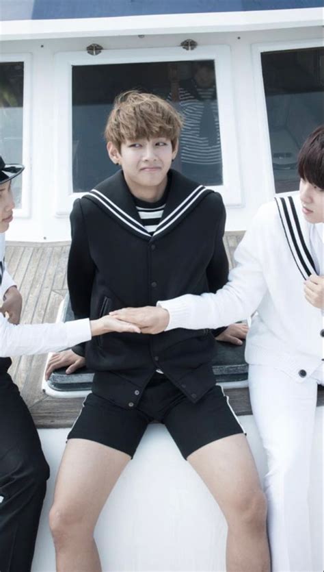 Pin by judit pollreiszné on Tae Young kim Hot asian men Hot korean guys