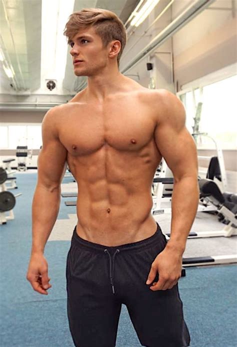 Like Him Hot Men Hot Guys Hommes Sexy Men S Muscle Muscular Men Shirtless Men Male