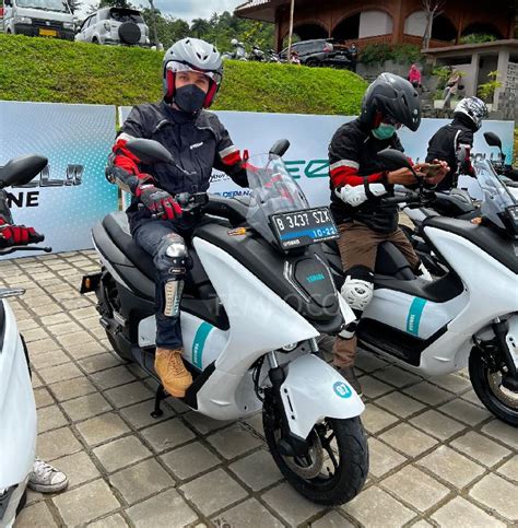 Cara Daftar Test Ride Sepeda Motor Listrik Yamaha E