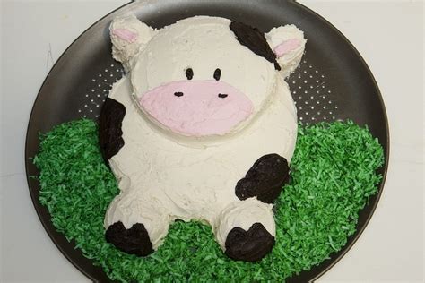 Cow Cake Cow Cakes Cow Birthday Cow Birthday Parties