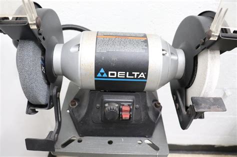 Delta Pedestal Grinder