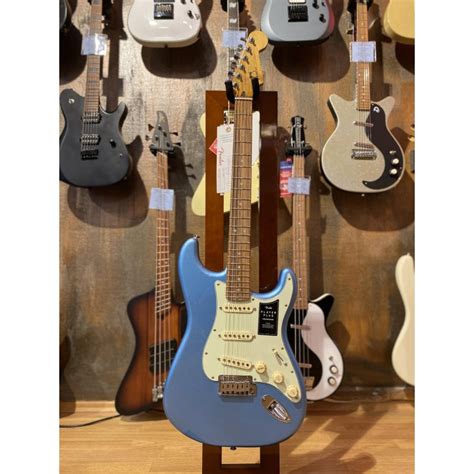 Fender Player Plus Stratocaster PF Opal Spark Drop D Sounds