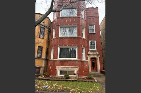 8030 S Paulina St Chicago Il 60620 Mls 11950956 Redfin