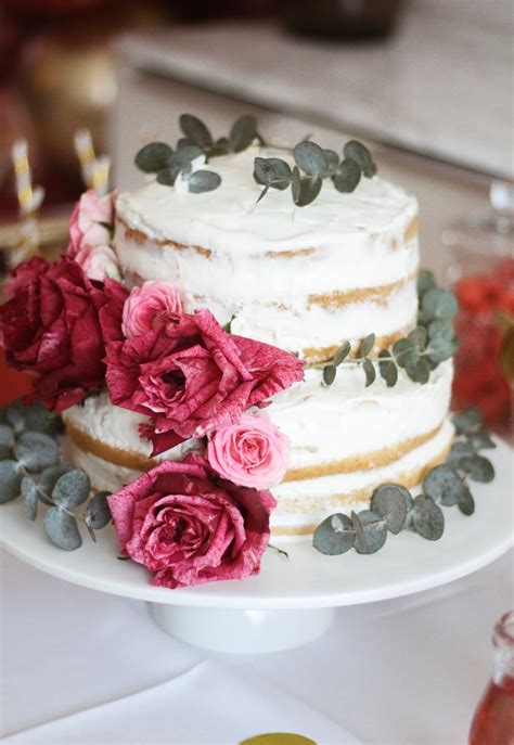 Naked cake amande pommes caramélisées