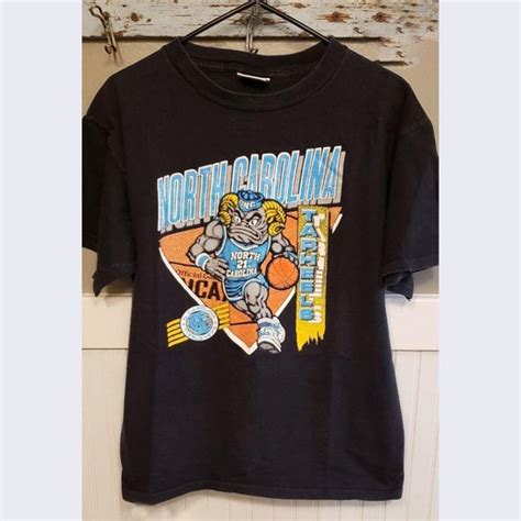 Gildan Shirts Vintage Ncaa Unc Tar Heels Mascot Shirt University Of