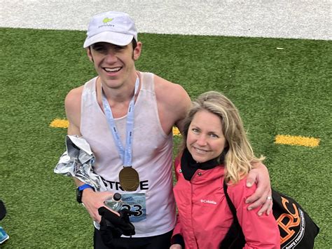 Seattle Marathon – Blewskersmiles