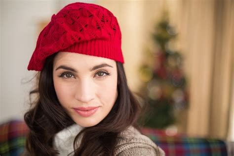 Premium Photo Portrait Of A Beautiful Brunette At Christmas