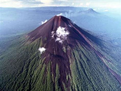 Volcanoes Ppt For Natural Science Grade 7 Ppt