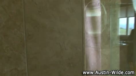 This Muscley Gay Pornstar Gets Hot BoyFriendTV